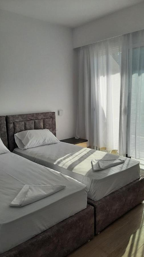 Sea & Sun Apartment Влёра Экстерьер фото