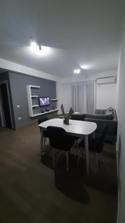 Sea & Sun Apartment Влёра Экстерьер фото