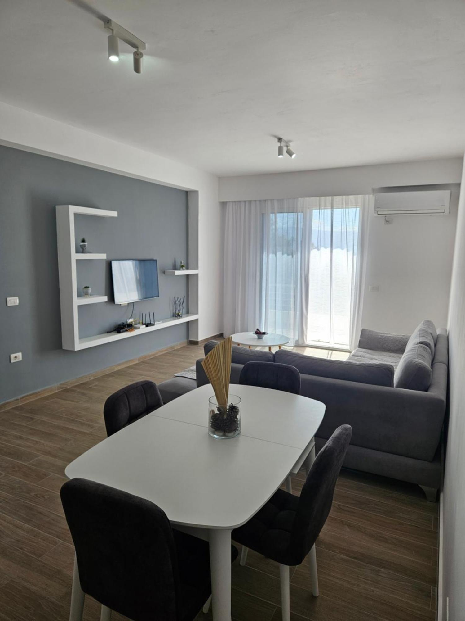 Sea & Sun Apartment Влёра Экстерьер фото